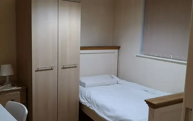 Trinity Court, 31tc 3