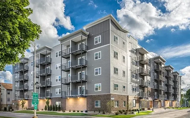 901 Western 2