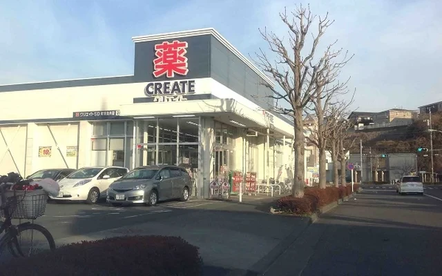 レオパレスルミエール 1
