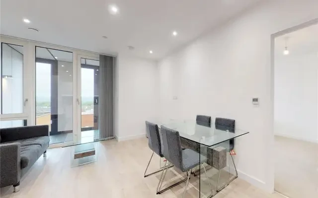 LH-Bond Apartments 0