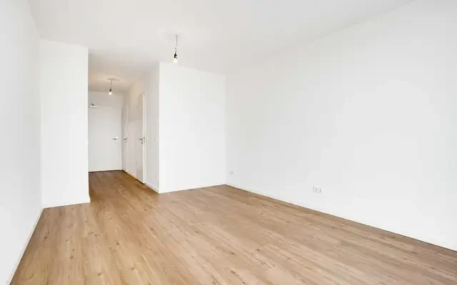 Unfurnished studio in residential Herzeberge 4
