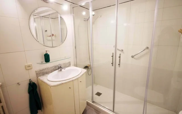 Carrer de Muntaner Barcelona 08022 Spain 1