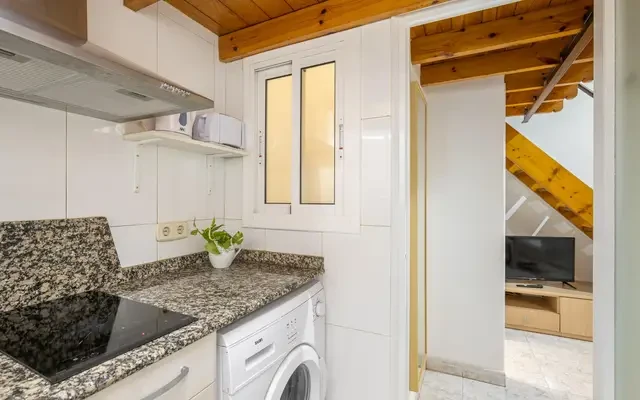 studio in Sant Pere, Santa Caterina i la Ribiera (Ciutat Vella) 1