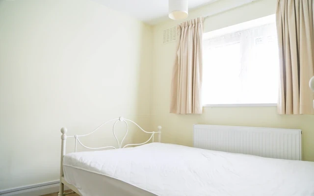 Entire Place·3B···15 South Street 0