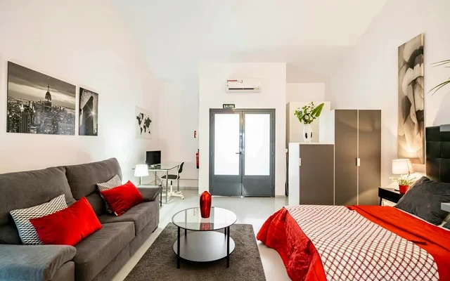 Travesia de Vazquez de Mella 2