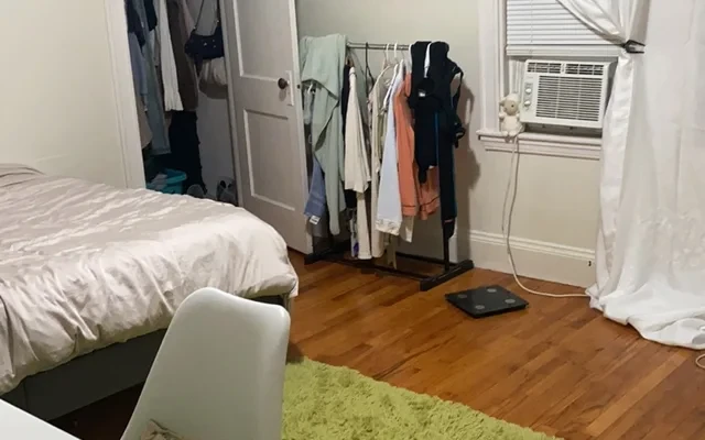 76 linwood st - chỗ ở sinh viên tại Medford - 2b1b room1