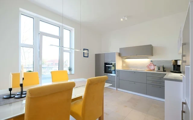 Apartment in Elsa-Braendstroem-Strasse, Aachen for 120 m² with 2 bedrooms 3