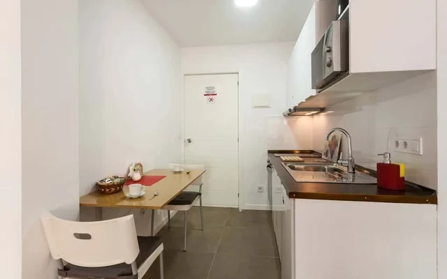 Moderno apartamento estudio muy cerca de Ciudad de las Artes y las Ciencias 1