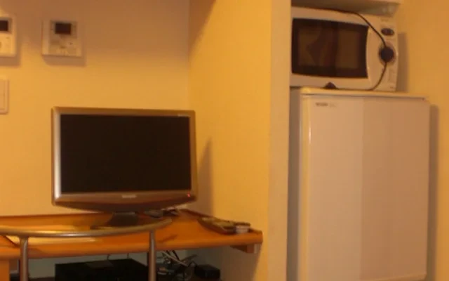 レオパレス大門 4