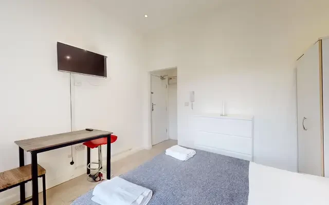 Hogarth Road, Earls Court - ロンドンの学生向け宿泊施設 - Studio, Flat 4B, 40