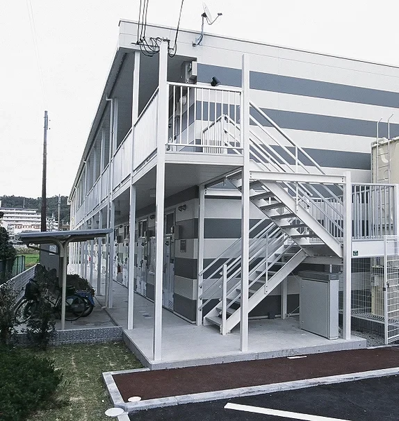 正心館