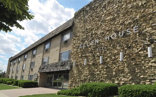 Allen House Apartments 0