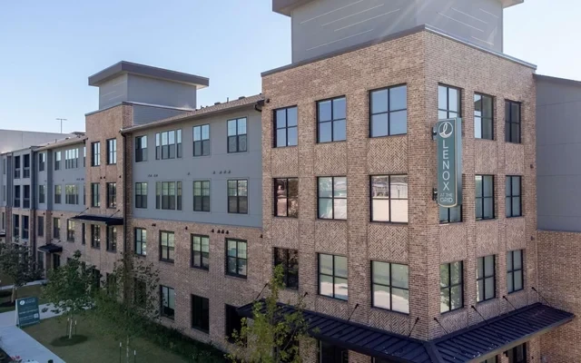 Lenox at the Grid - Stafford TX student accommodation
