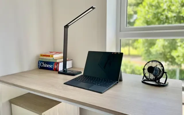 Modern new studio close to Solent University 2