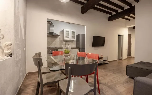 Laurel Apartment 0