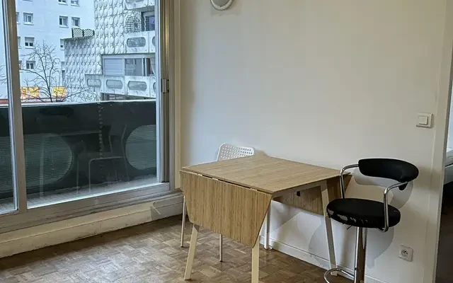 Courbevoie 92e·48m²·F3·Appartement·With furniture 0