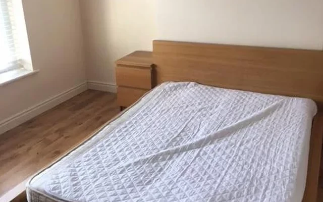 Shared Place·4B1B···43, Coulston Road 2