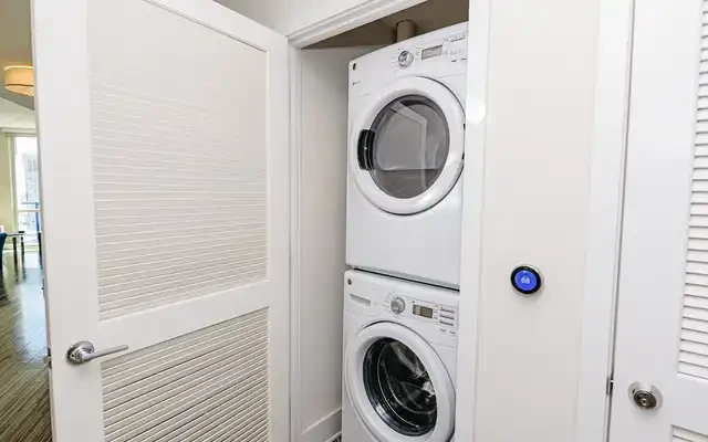 Charlotte Uptown Fully Furnished Apartments 4