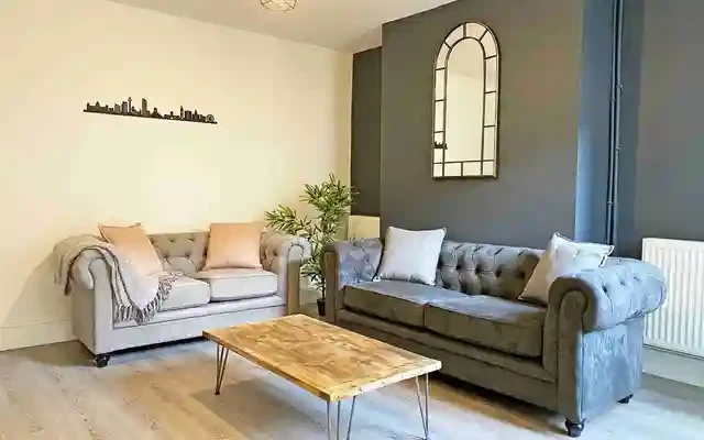 5 Stanton Road, L18 0