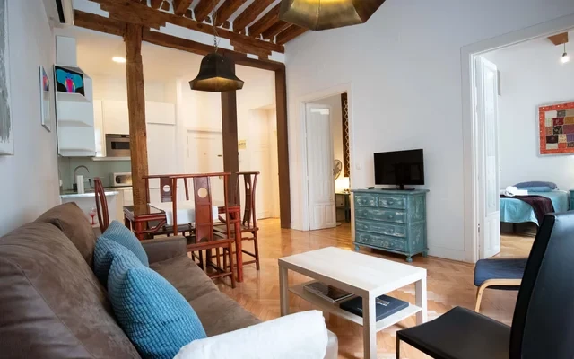 entire place de la Montera 2