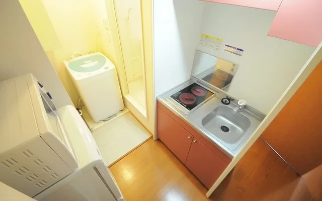 レオパレスエスポワール 4