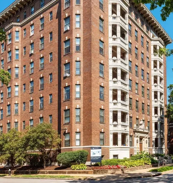 Kingsbury - Apartments St. Louis