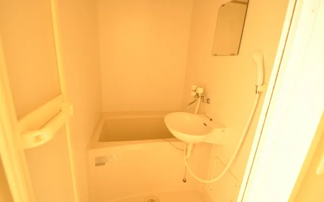 レオパレスアイフィールド - Takaoka student accommodation - 107号房间(带独立厨房)