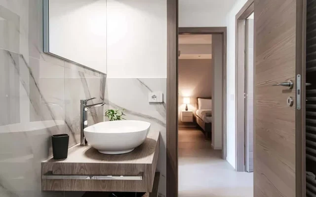 LARIO SUITE TORNO 4