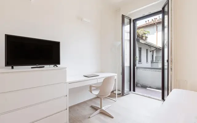 APPARTAMENTO CENTRALE CON 1 CAMERA DA LETTO 2