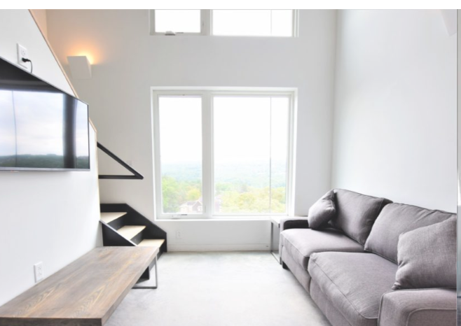 1 Bedroom / 1 Bathroom