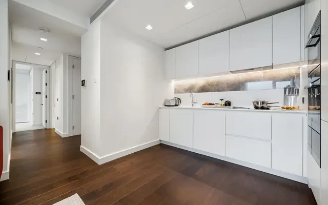 Casson Square, Southbank, London, SE1 7GU 3