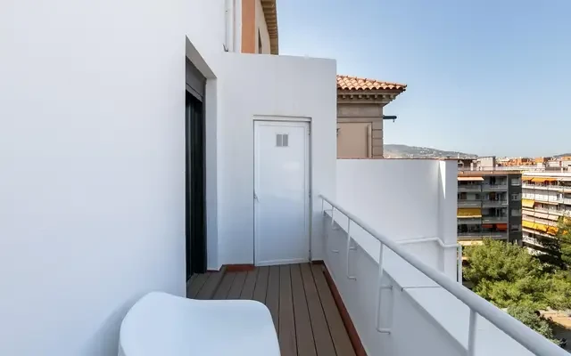 studio in Pedralbes (Les Corts) 0