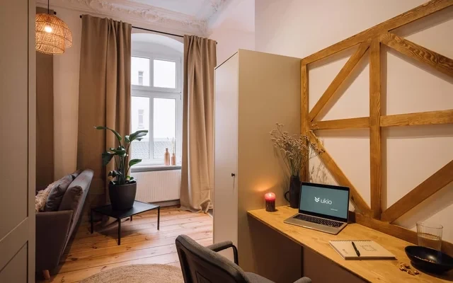 Jun - Studio in Prenzlauer Berg 1
