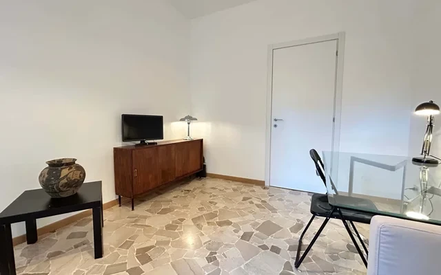 Appartamento in Viale Bacchiglione, Milano 3