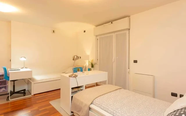 PIAZZALE EGEO 9 P.7 A.5 <br> SHARED ROOM D1 - Bed A 2