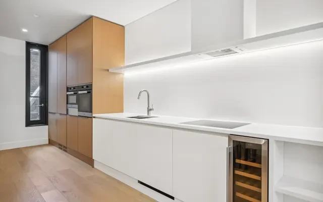 Rathbone Place London W1T 3