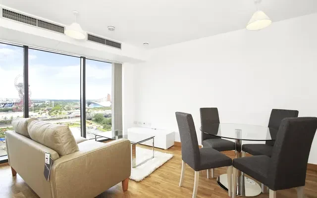 River Heights, Stratford Riverside E15 0
