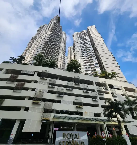 Royal Strand @ Counrty Garden