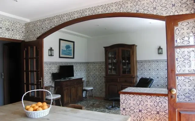 house near Rua das Moutadas - ที่พักนักศึกษาในวินลาโนวา เดอ ไกอา