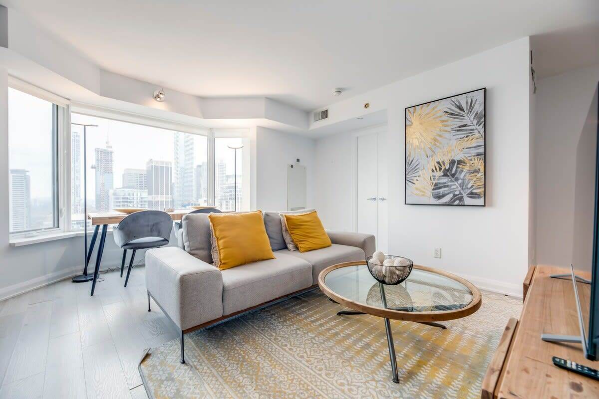 155 yorkville ave #2807 3
