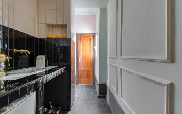 Apartment in Calle de la Villa, Madrid for 40 m² with 1 bedrooms 4