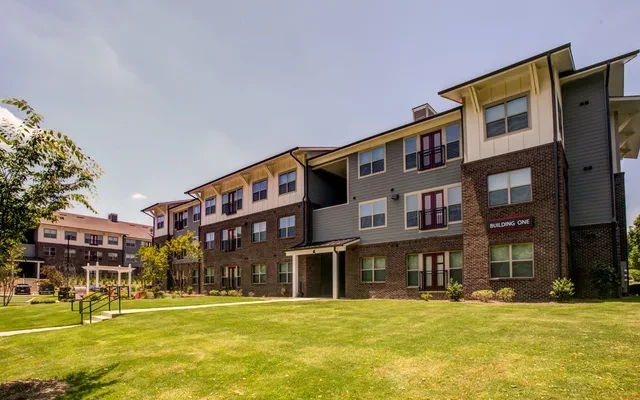 Campus West at Tryon 2