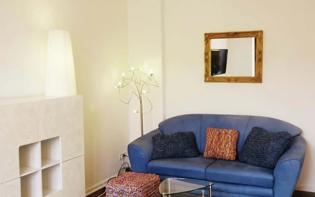 Helle & moderne Wohnung im Grunewald 0