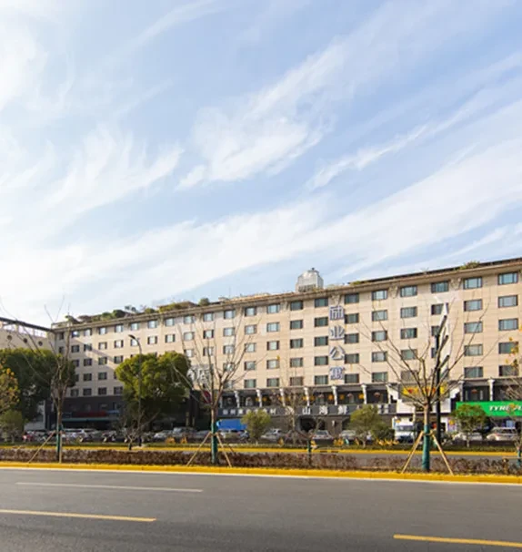 Xiepu Road Metro Station Store - LiYeah