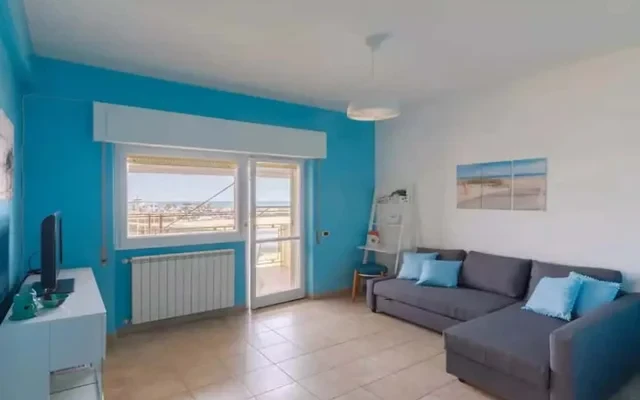 Via dei Palombari fronte mare - Ostia 1