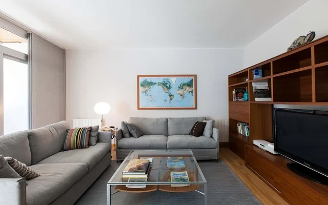 Movie Apartment 3