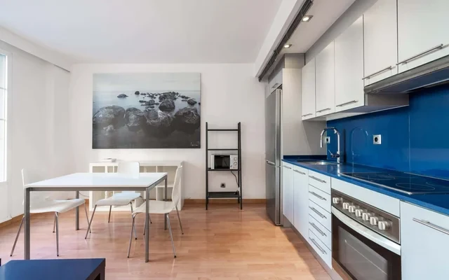Apartment in Carrer de Provenca, Barcelona for 70 m² with 1 bedrooms 4
