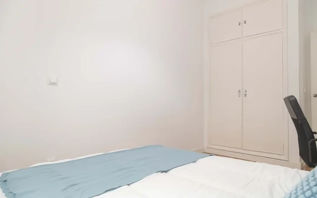Arcipreste de Hita 3, 2º 4 4