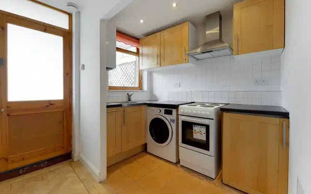 Vanston Place, Fulham Broadway, SW6 3