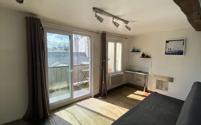 PARIS 5e·45m²·F2·Appartement·With furniture 2
